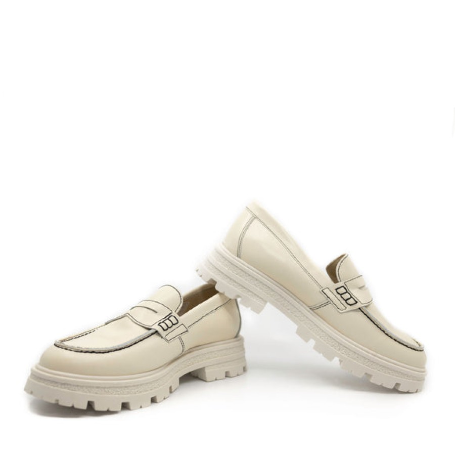 Girl BluBlonc | Tassel Children'S Shoes - Chic, Hip, Trendy, Designer Kids Footwear