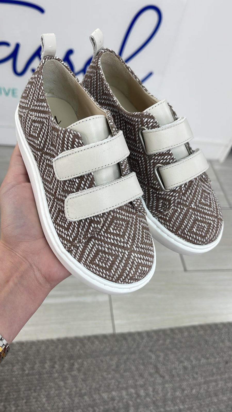 Girl Manuela De Juan | Tassel Children'S Shoes - Chic, Hip, Trendy, Designer Kids Footwear